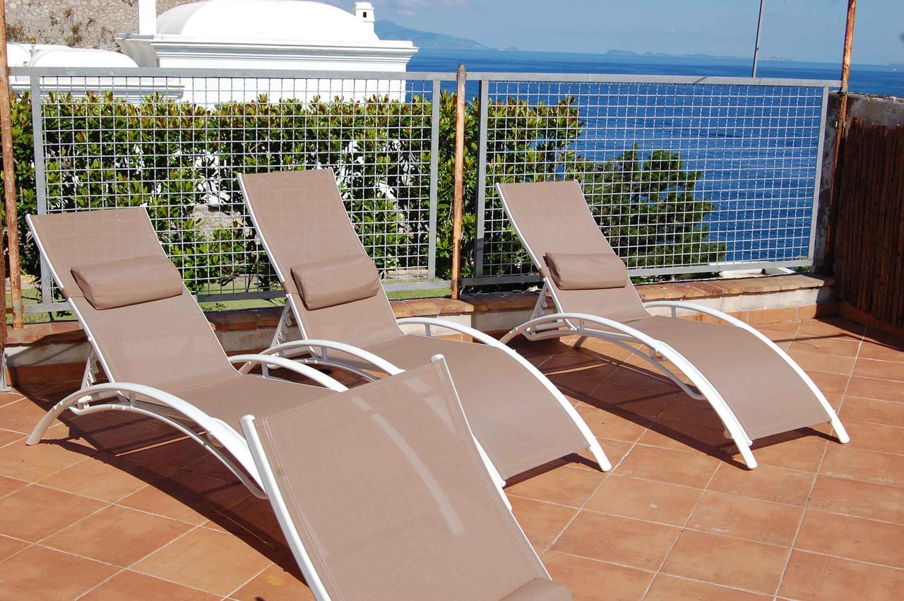 La Terrazza Sul Mare Bed and Breakfast Capri Eksteriør billede