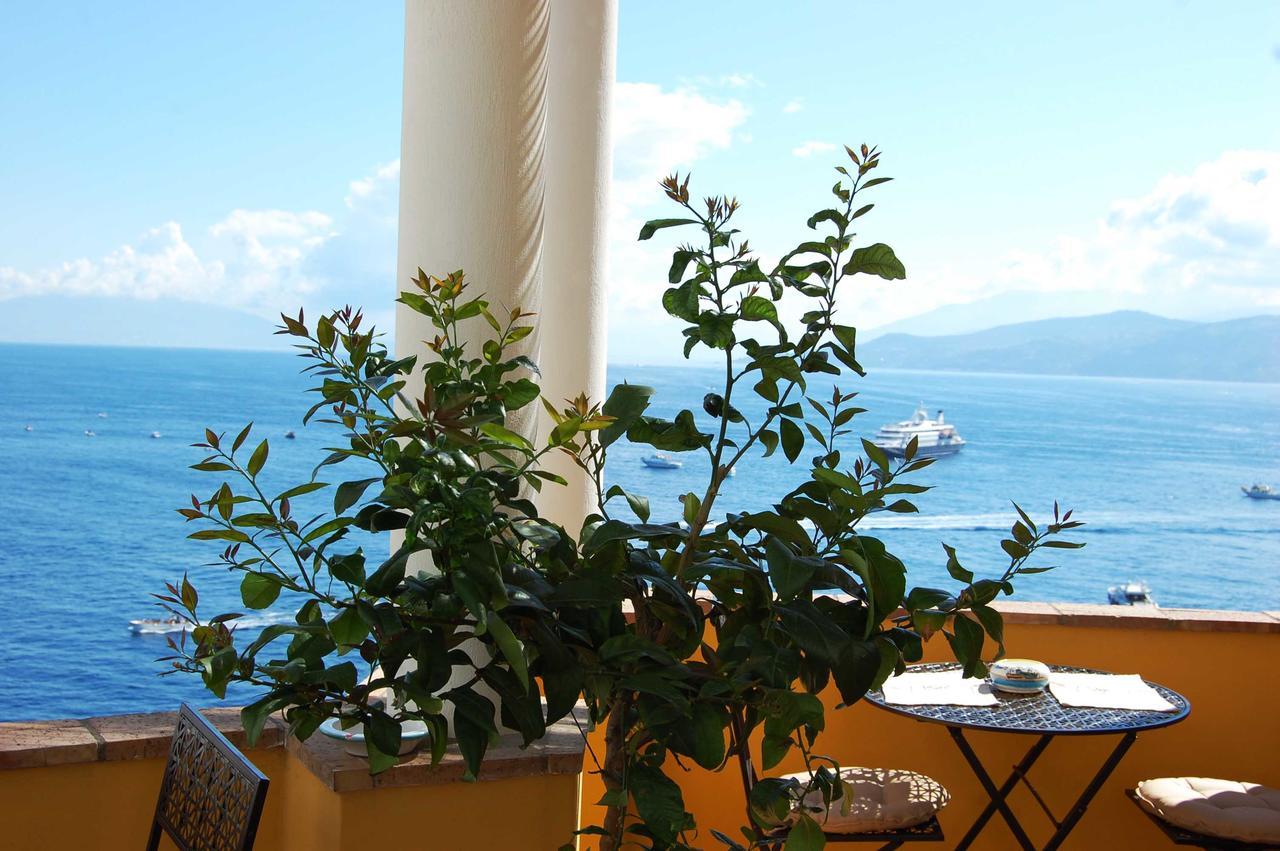 La Terrazza Sul Mare Bed and Breakfast Capri Eksteriør billede